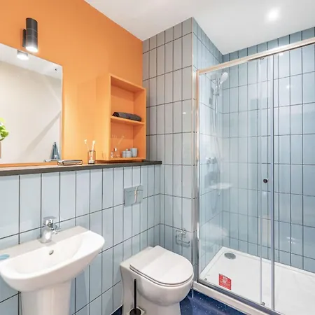 The Residence Dublin For Students Only Apartment *