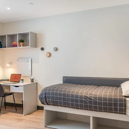 The Residence Dublin For Students Only Apartment *